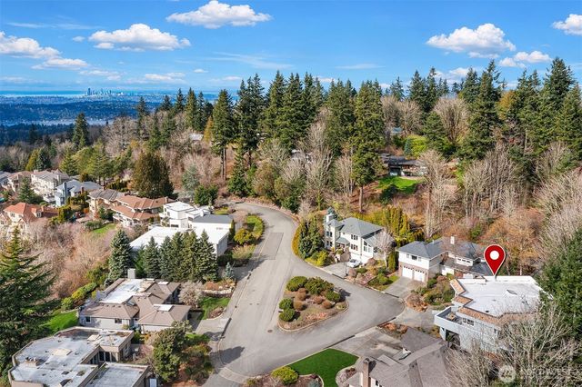 14740 SE 56th Street, Bellevue, WA 98006