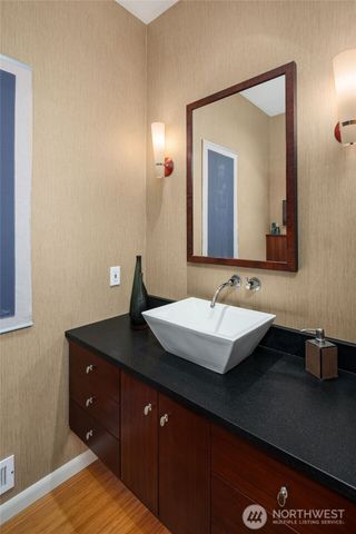 14740 SE 56th Street, Bellevue, WA 98006