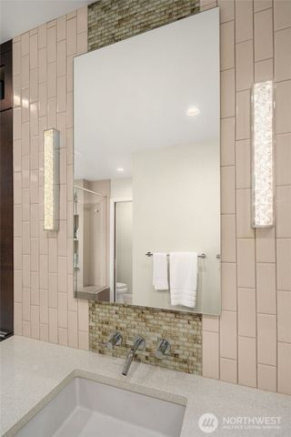 14740 SE 56th Street, Bellevue, WA 98006