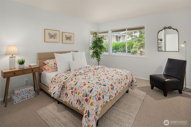 14740 SE 56th Street, Bellevue, WA 98006