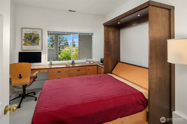 14740 SE 56th Street, Bellevue, WA 98006