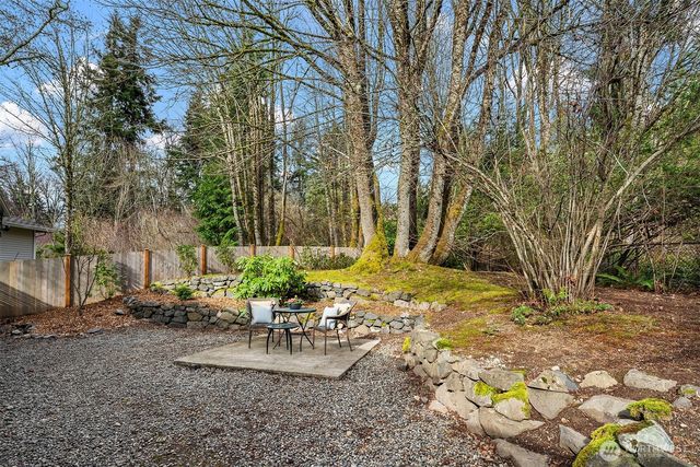 14740 SE 56th Street, Bellevue, WA 98006