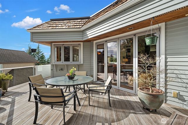 14740 SE 56th Street, Bellevue, WA 98006