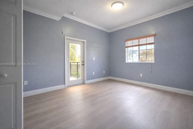 8421 SW 124th Ave 101, Miami, FL 33183