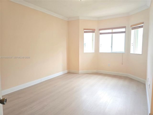 8421 SW 124th Ave 101, Miami, FL 33183