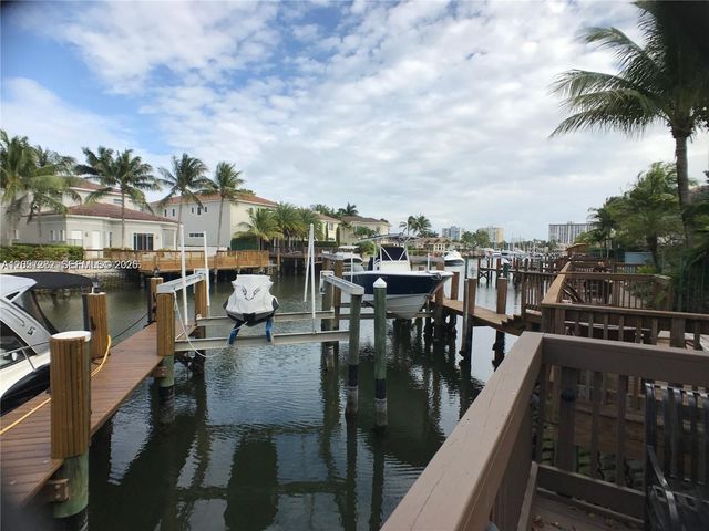 957 N Harbor View 957, Hollywood, FL 33019