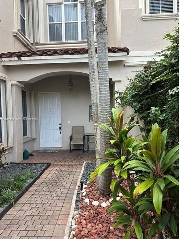957 N Harbor View 957, Hollywood, FL 33019