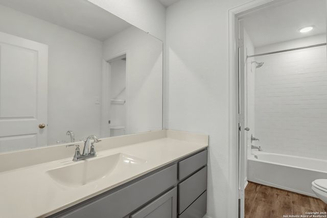 1625 Lawnside, San Antonio, TX 78245