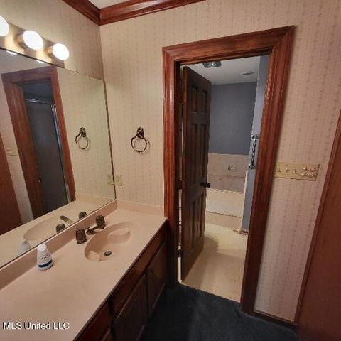 2411 Burke Street, Gulfport, MS 39507