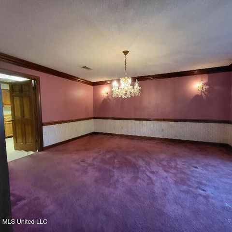 2411 Burke Street, Gulfport, MS 39507