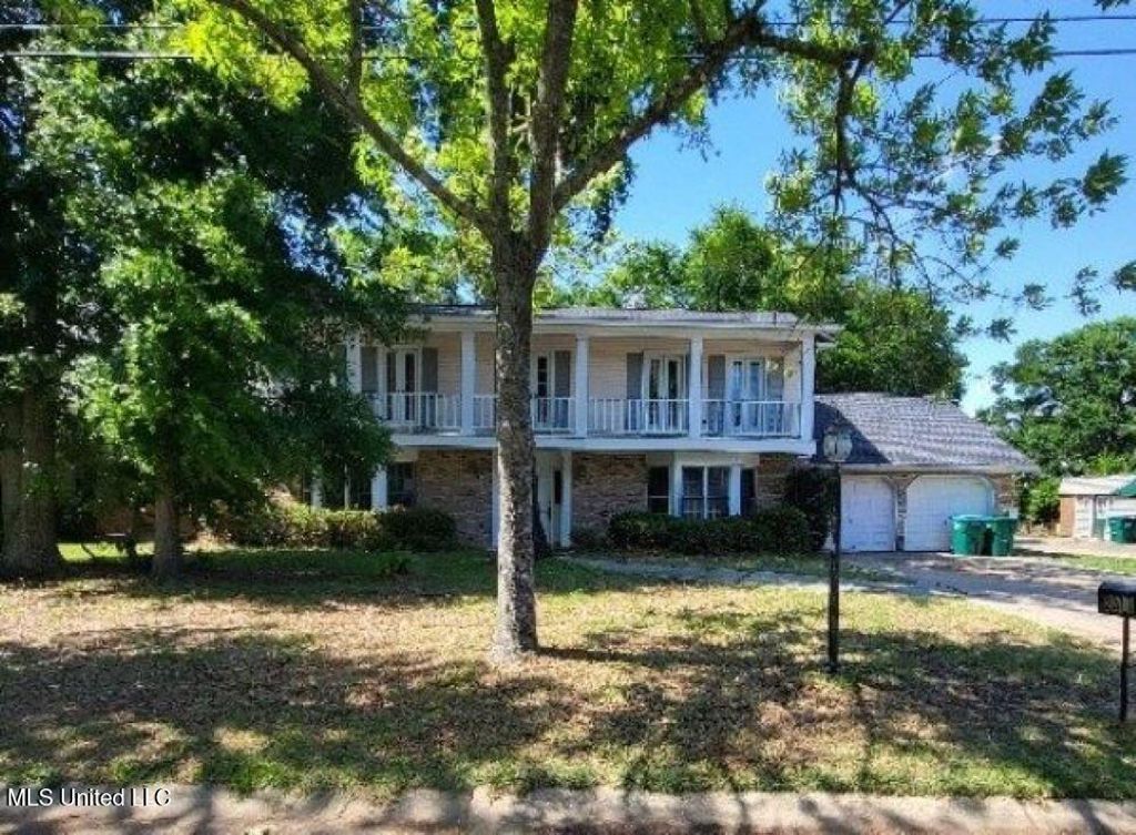 2411 Burke Street, Gulfport, MS 39507