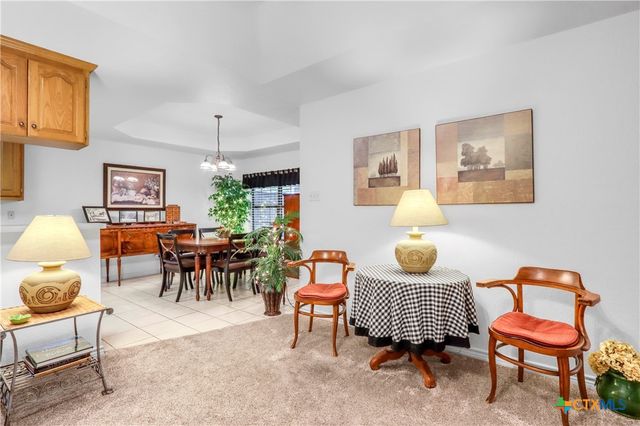 124 Gardenridge Drive, Seguin, TX 78155