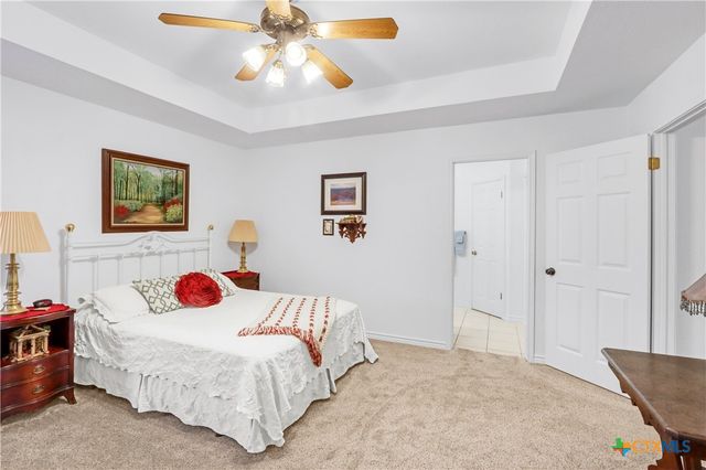 124 Gardenridge Drive, Seguin, TX 78155