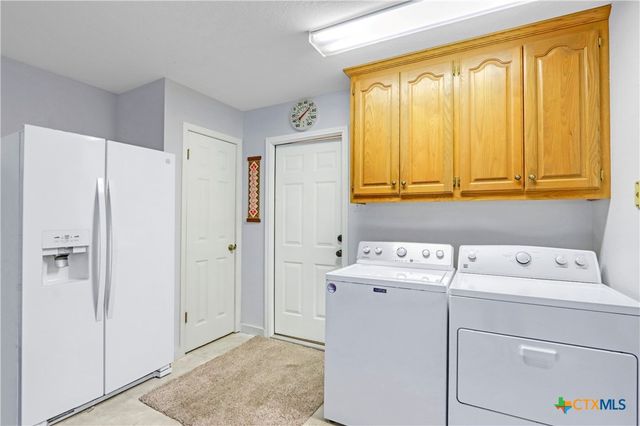 124 Gardenridge Drive, Seguin, TX 78155