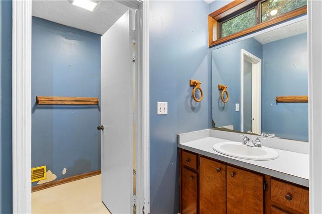 442 Monroe NW Court, Kennesaw, GA 30144