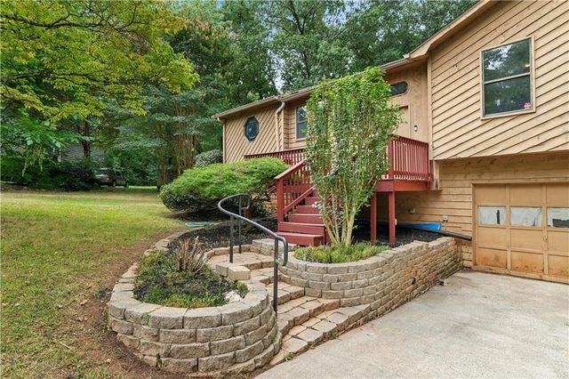442 Monroe NW Court, Kennesaw, GA 30144