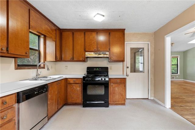 442 Monroe NW Court, Kennesaw, GA 30144