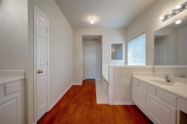 2907 Little Branch Court, Houston, TX 77082