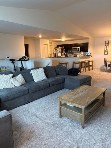 21930 Andover Drive 77, Macomb Township, MI 48042