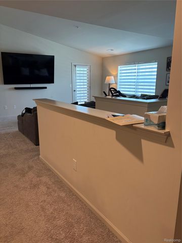 21930 Andover Drive 77, Macomb Township, MI 48042
