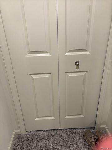 21930 Andover Drive 77, Macomb Township, MI 48042
