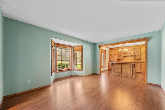 2433 N Rutland Ct, Wichita, KS 67226