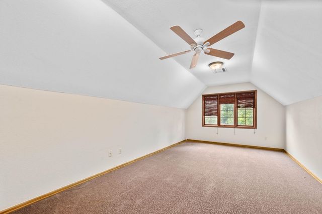 2433 N Rutland Ct, Wichita, KS 67226