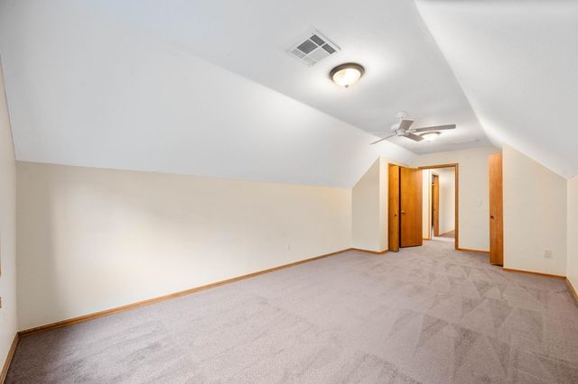 2433 N Rutland Ct, Wichita, KS 67226