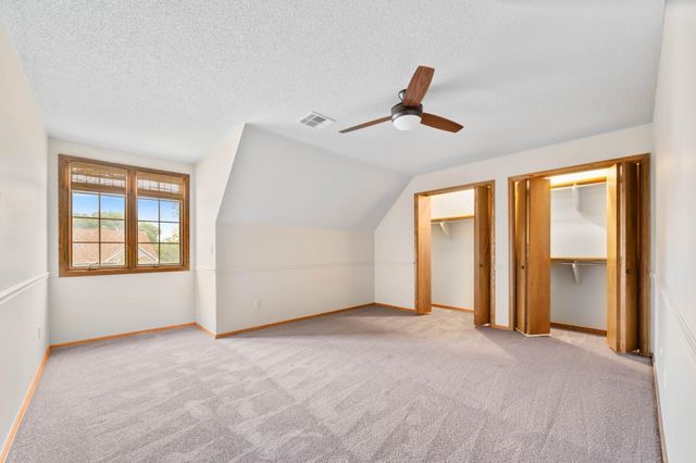 2433 N Rutland Ct, Wichita, KS 67226