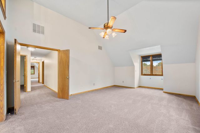 2433 N Rutland Ct, Wichita, KS 67226