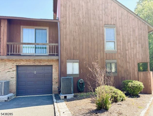 498 Auten Rd 2D, Hillsborough Twp., NJ 08844