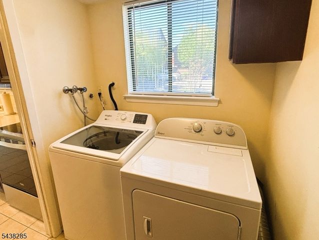498 Auten Rd 2D, Hillsborough Twp., NJ 08844