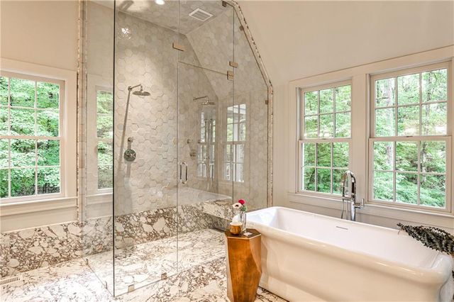 3990 Paces Ferry NW Road, Atlanta, GA 30327