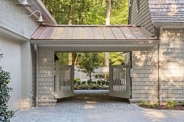 3990 Paces Ferry Road NW, Atlanta, GA 30327