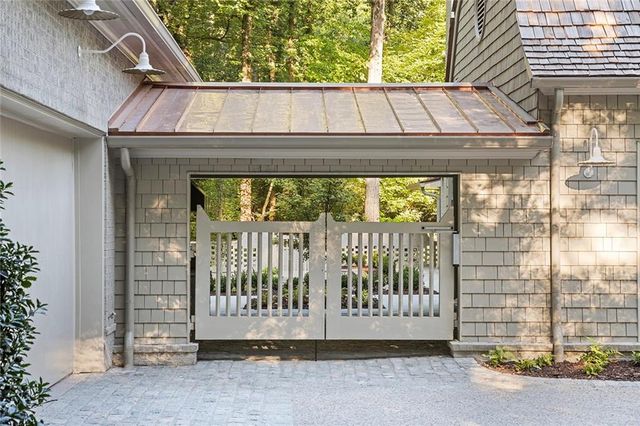 3990 Paces Ferry Road NW, Atlanta, GA 30327