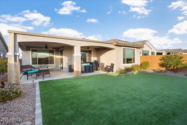 27453 W WAHALLA Lane, Buckeye, AZ 85396