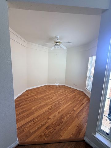 438 Lake Highland Drive, Lake Dallas, TX 75065