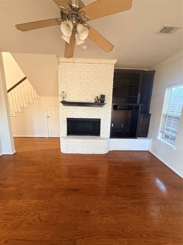 438 Lake Highland Drive, Lake Dallas, TX 75065