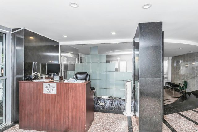 820 Ocean Parkway 719, Brooklyn, NY 11230