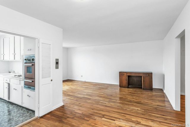 820 Ocean Parkway 719, Brooklyn, NY 11230
