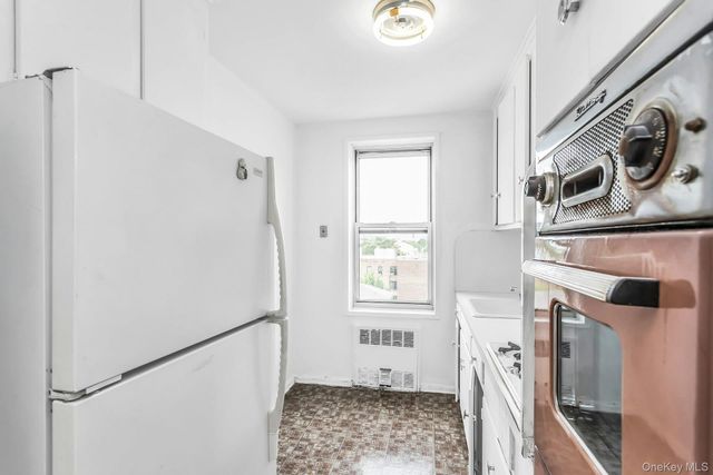 820 Ocean Parkway 719, Brooklyn, NY 11230