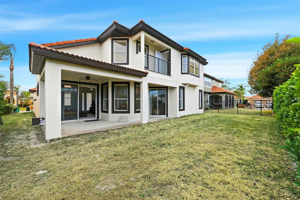 Image 42 of property listing at 910 LASCALA DRIVE, Windermere, FL 34786