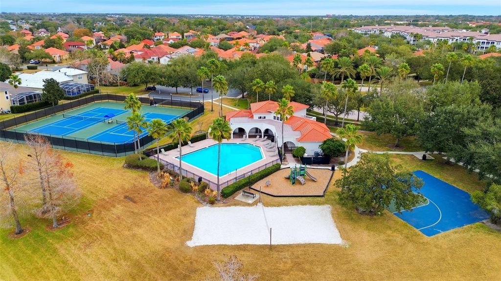 Image 48 of property listing at 910 LASCALA DRIVE, Windermere, FL 34786