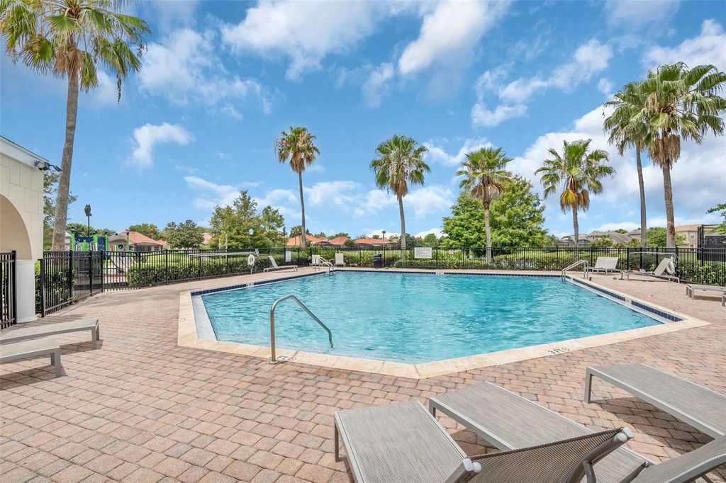 Image 49 of property listing at 910 LASCALA DRIVE, Windermere, FL 34786