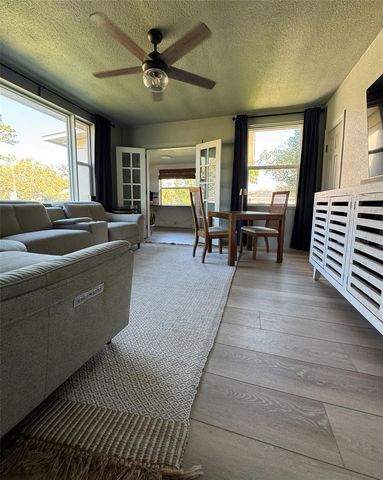 11 N CREST AVENUE, Clearwater, FL 33755