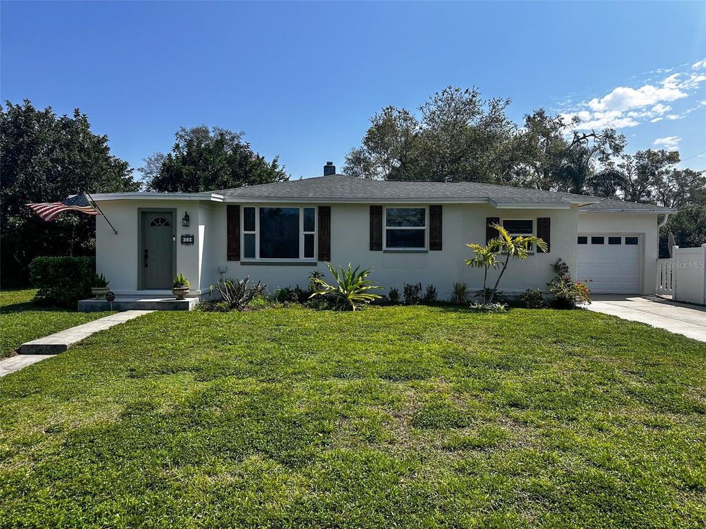 11 N CREST AVENUE, Clearwater, FL 33755