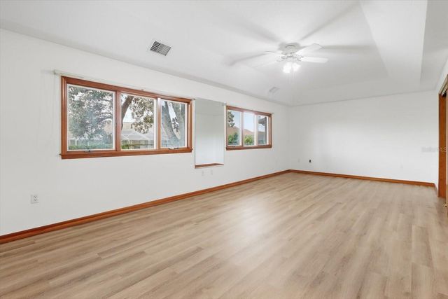 10404 SANDTRAP DRIVE, Spring Hill, FL 34608