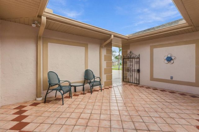 10404 SANDTRAP DRIVE, Spring Hill, FL 34608
