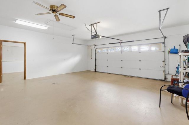 10404 SANDTRAP DRIVE, Spring Hill, FL 34608