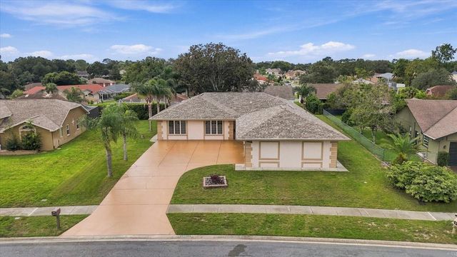 10404 SANDTRAP DRIVE, Spring Hill, FL 34608